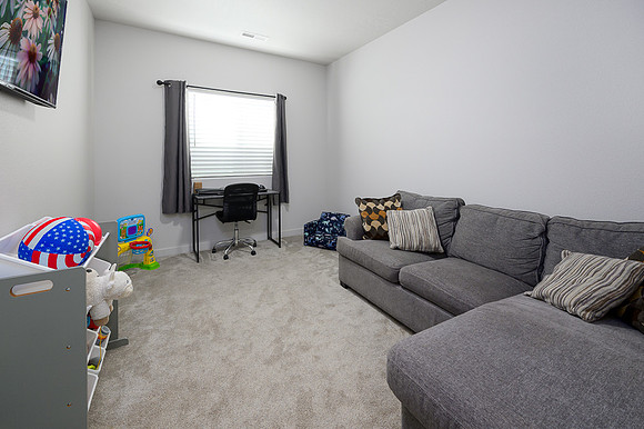 2920 N Sunset Farm-23.jpg