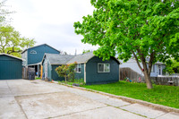 516 18th Ave N-1.jpg