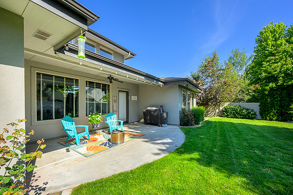 4228 S Marsala-21.jpg