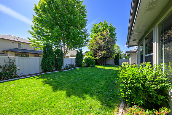 4228 S Marsala-24.jpg