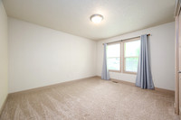 9416 W Avalanche Dr-16.jpg