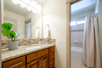 9416 W Avalanche Dr-15.jpg