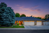 9416 W Avalanche Dr