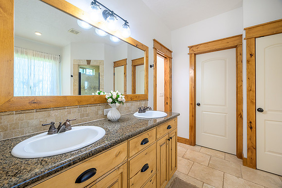 11734 W Tustin-21.jpg