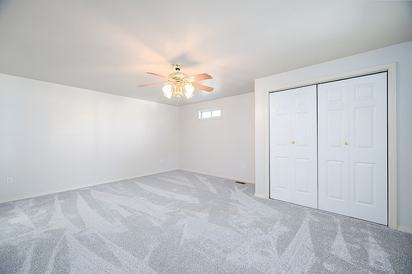 2166 W Sandalwood-29.jpg