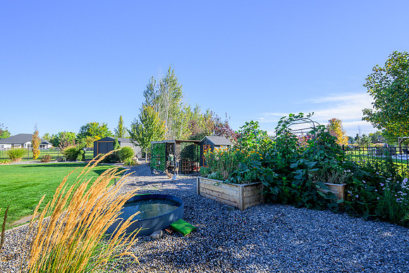 11734 W Tustin-11.jpg
