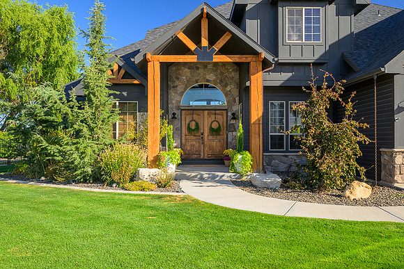 11734 W Tustin-5.jpg