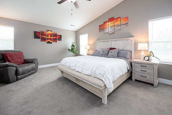 11151 Carriage Hill-36.jpg