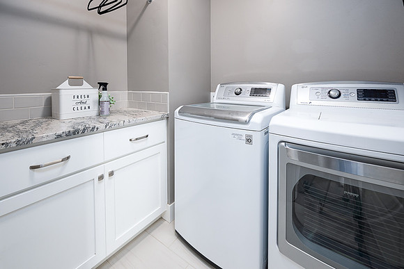 11151 Carriage Hill-44.jpg
